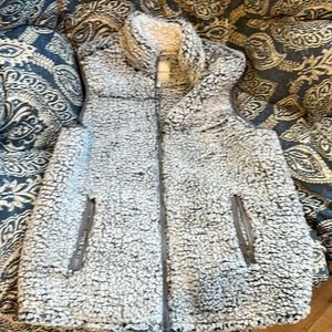 Thread and Supply Vest